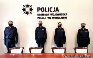 Uroczystość nadania uprawnień kandydatom na biegłych policyjnych laboratoriów kryminalistycznych  w KWP Wrocław