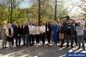 zdjęcie grupowe branżowego spotkania biegłych i certyfikowanych specjalistów badań antroposkopijnych, Zakopane 2022