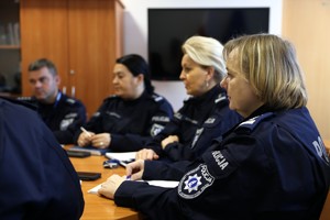 Zdjęcie przedstawia policjantów CLKP - uczestników spotkania