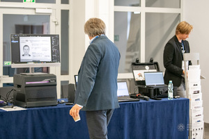 Pokaz sprzętu na Konferencji naukowej „Bezpieczeństwo dokumentów publicznych” w Szczytnie.
